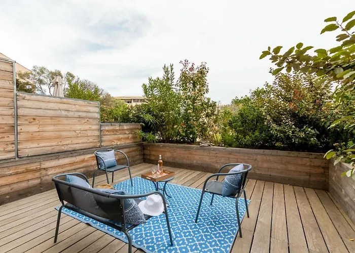 Bastion-2 By Interhome * פורטו-וישיו